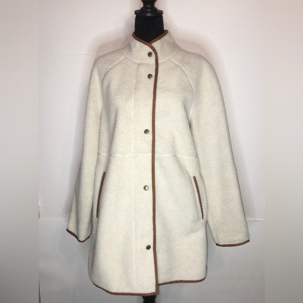 Old Navy Sherpa Oversized Coat Size Medium Suede and Sherpa RN54023